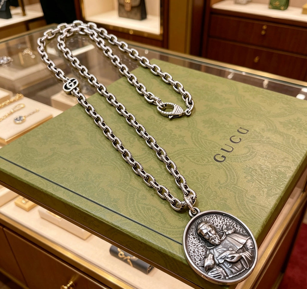 Gucci Anger Forest Interlocking G Antiqued Chain Necklace - album image 2