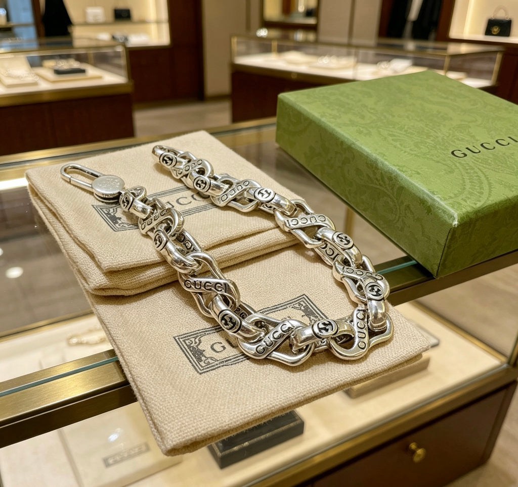Gucci Silver-Tone Twisted Oval Link Bracelet - album image 9