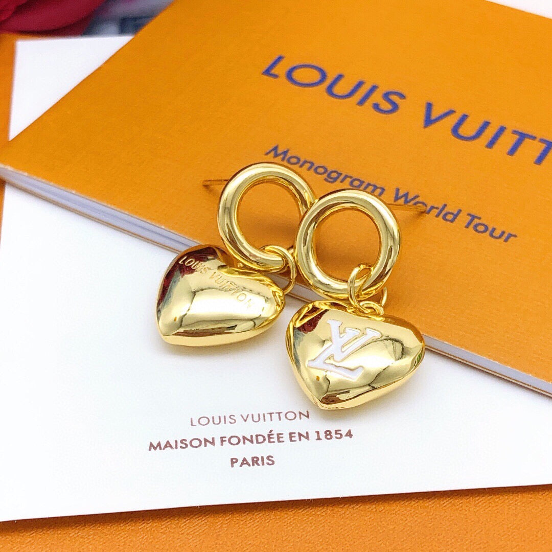Louis Vuitton Heart Polished Earrings - album image 2