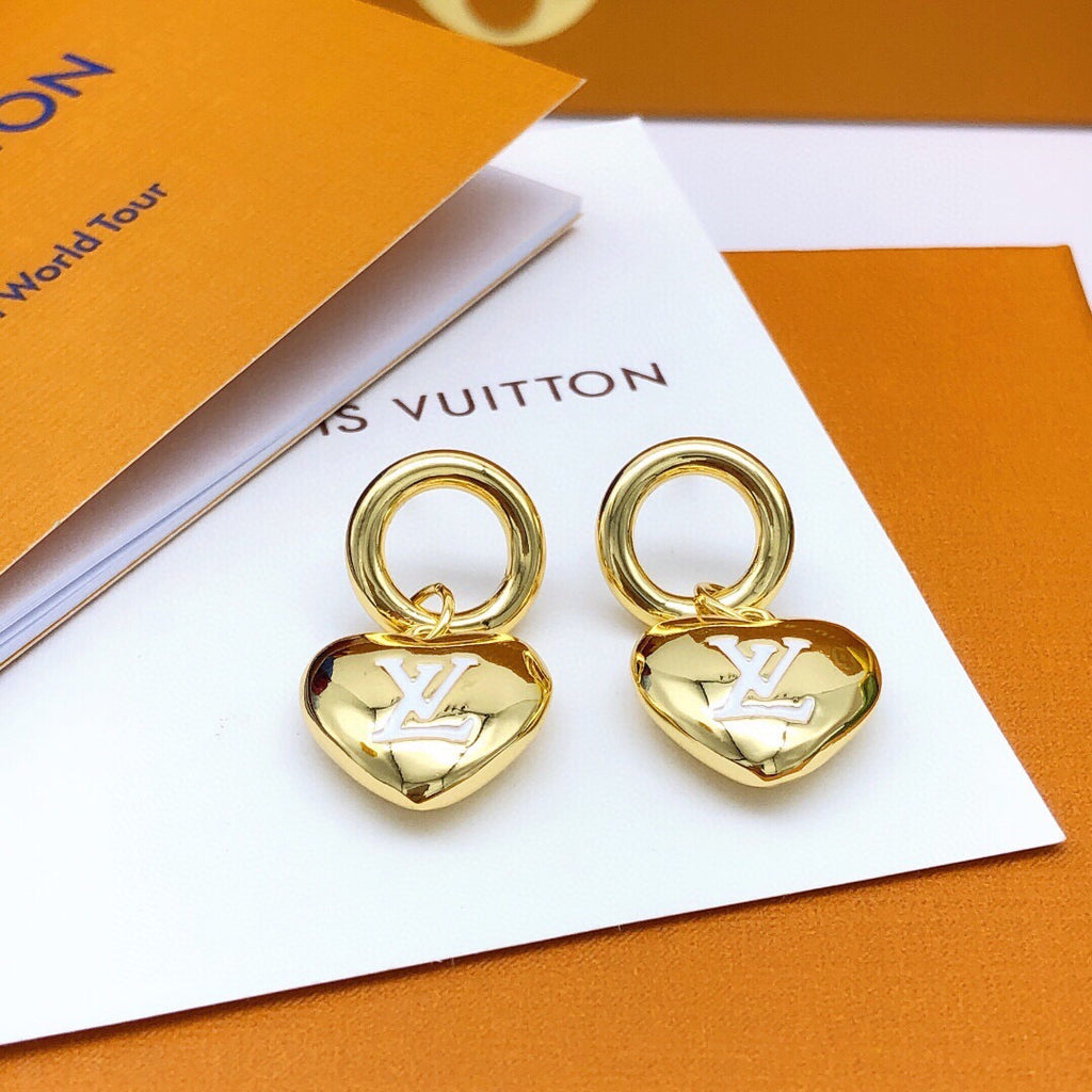 Louis Vuitton Heart Polished Earrings - album image 6