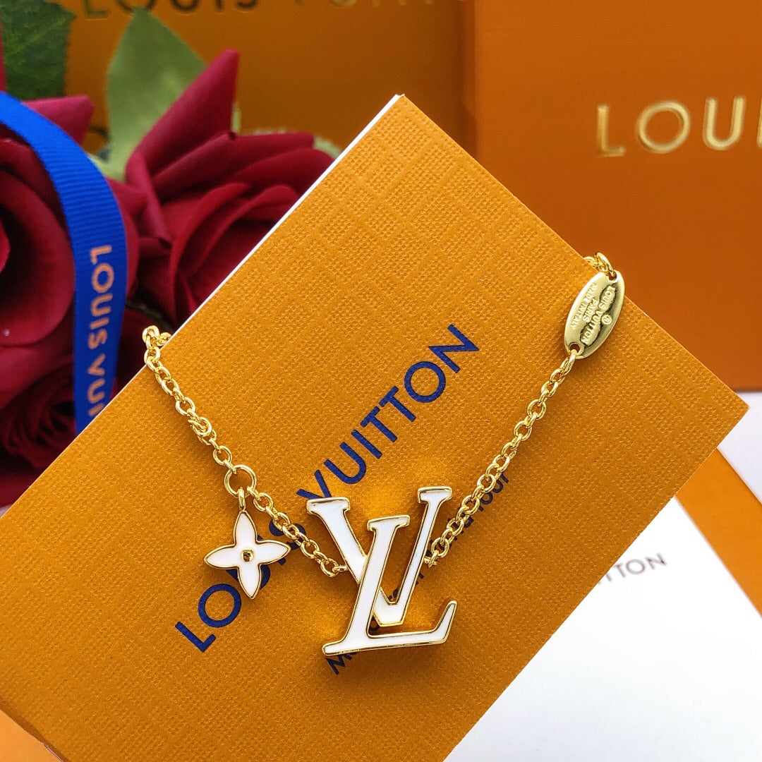 Louis Vuitton White Bracelet - album image 3
