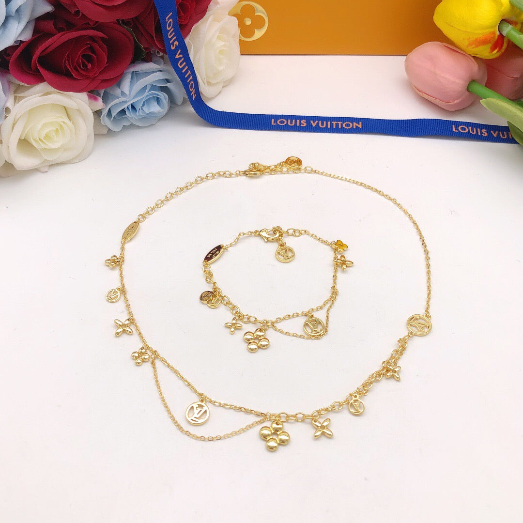 Louis Vuitton Flower Jewelry - Bracelet or Necklace - album image 5