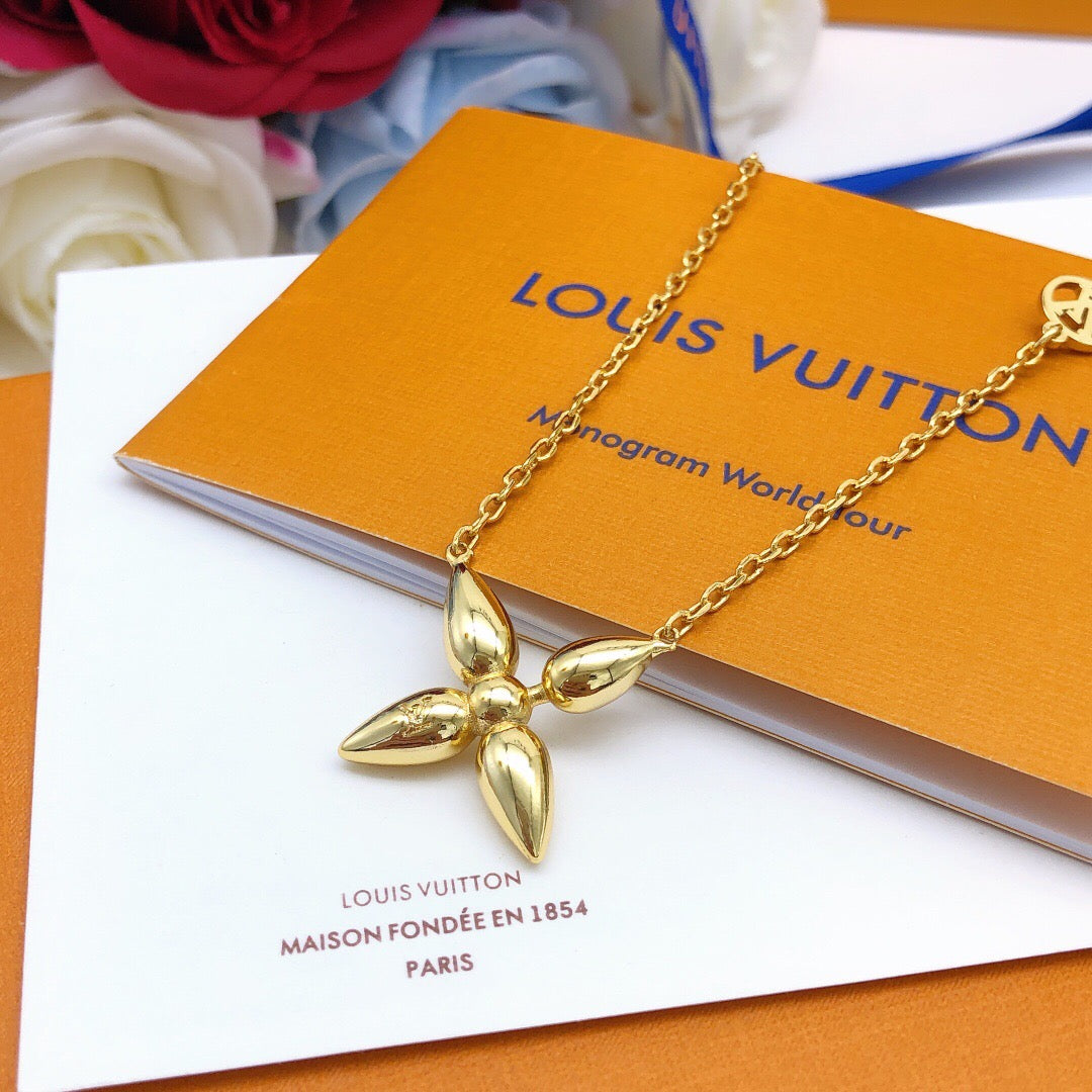 Louis Vuitton Monogram Polished Jewelry - Bracelet or Necklace - album image 1