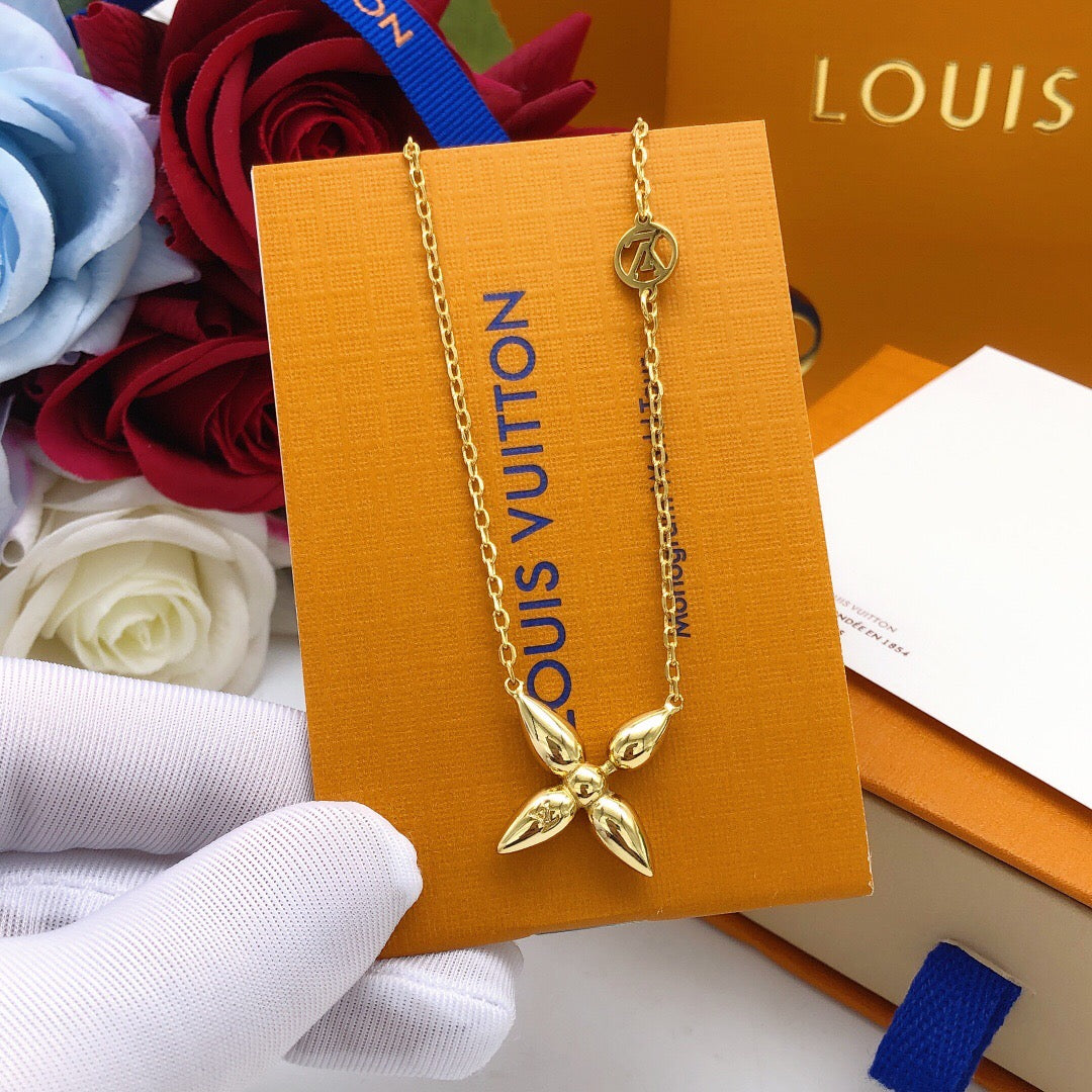 Louis Vuitton Monogram Polished Jewelry - Bracelet or Necklace - album image 5