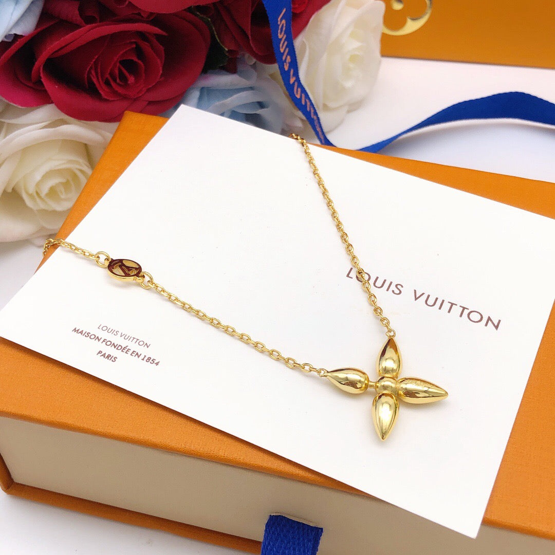 Louis Vuitton Monogram Polished Jewelry - Bracelet or Necklace - album image 6