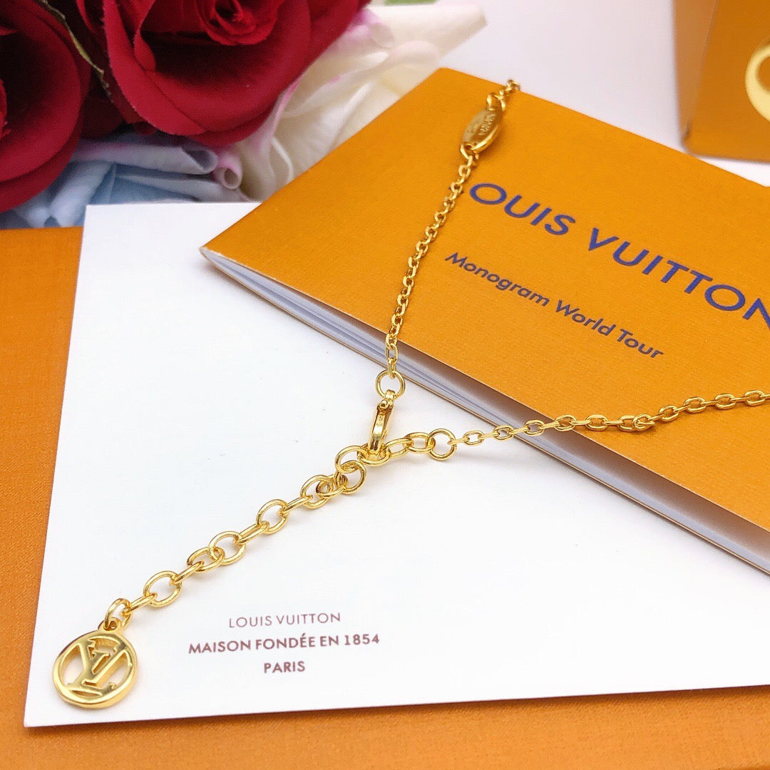 Louis Vuitton V Letter Polished Necklace - album image 3