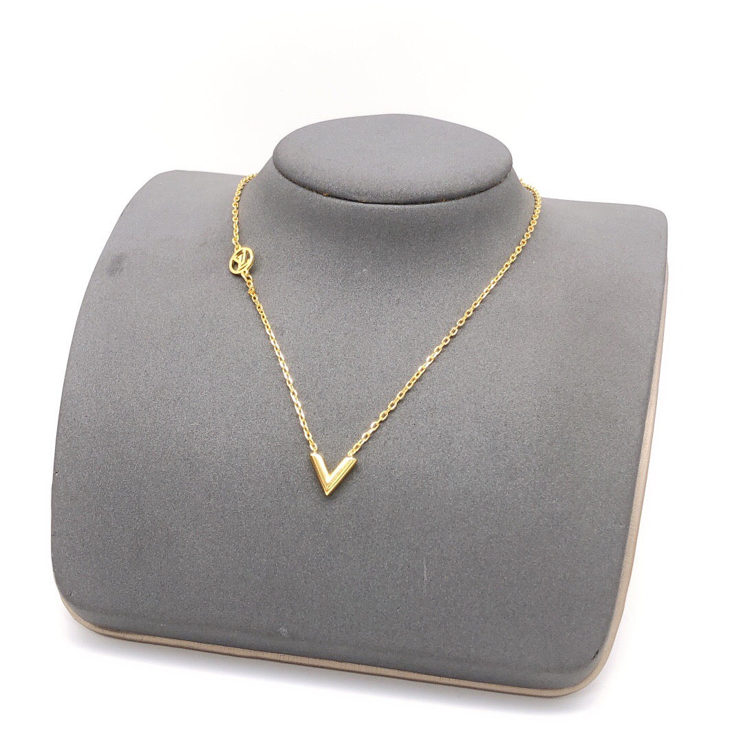 Louis Vuitton V Letter Polished Necklace - album image 8