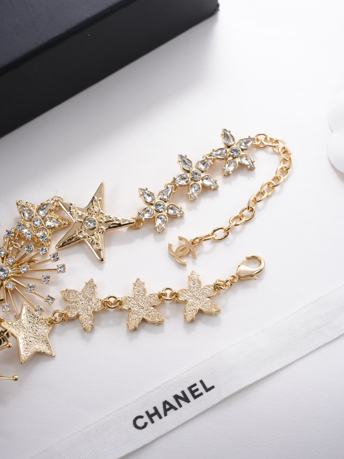 Chanel Gold-Tone Starburst Necklace - album image 5