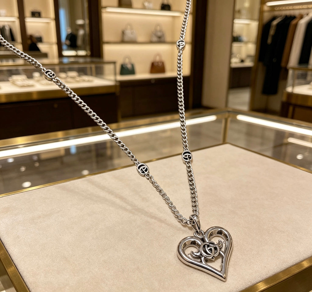 Gucci Anger Forest Interlocking G Antiqued Chain Necklace - album image 4