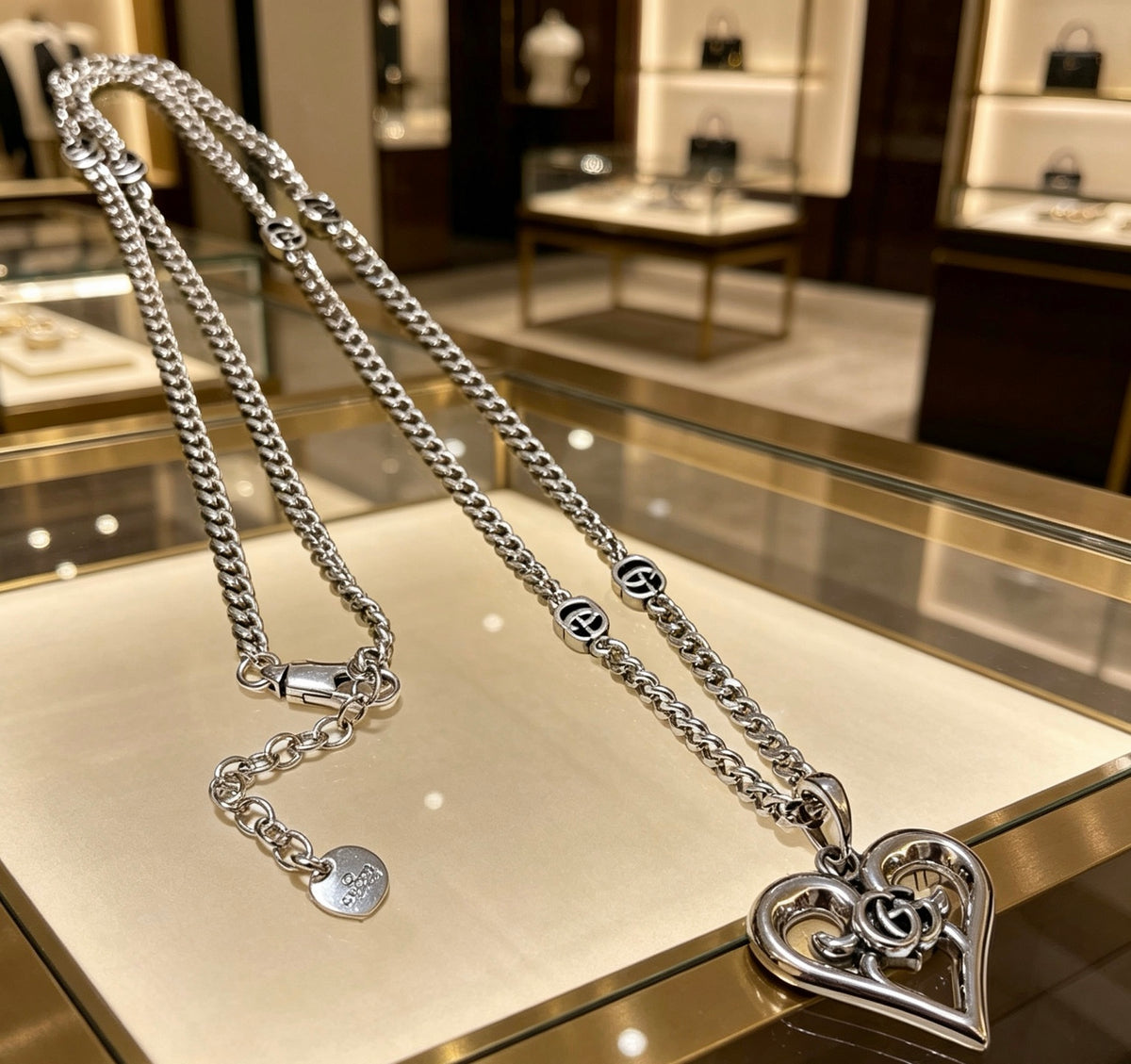 Gucci Anger Forest Interlocking G Antiqued Chain Necklace - album image 1