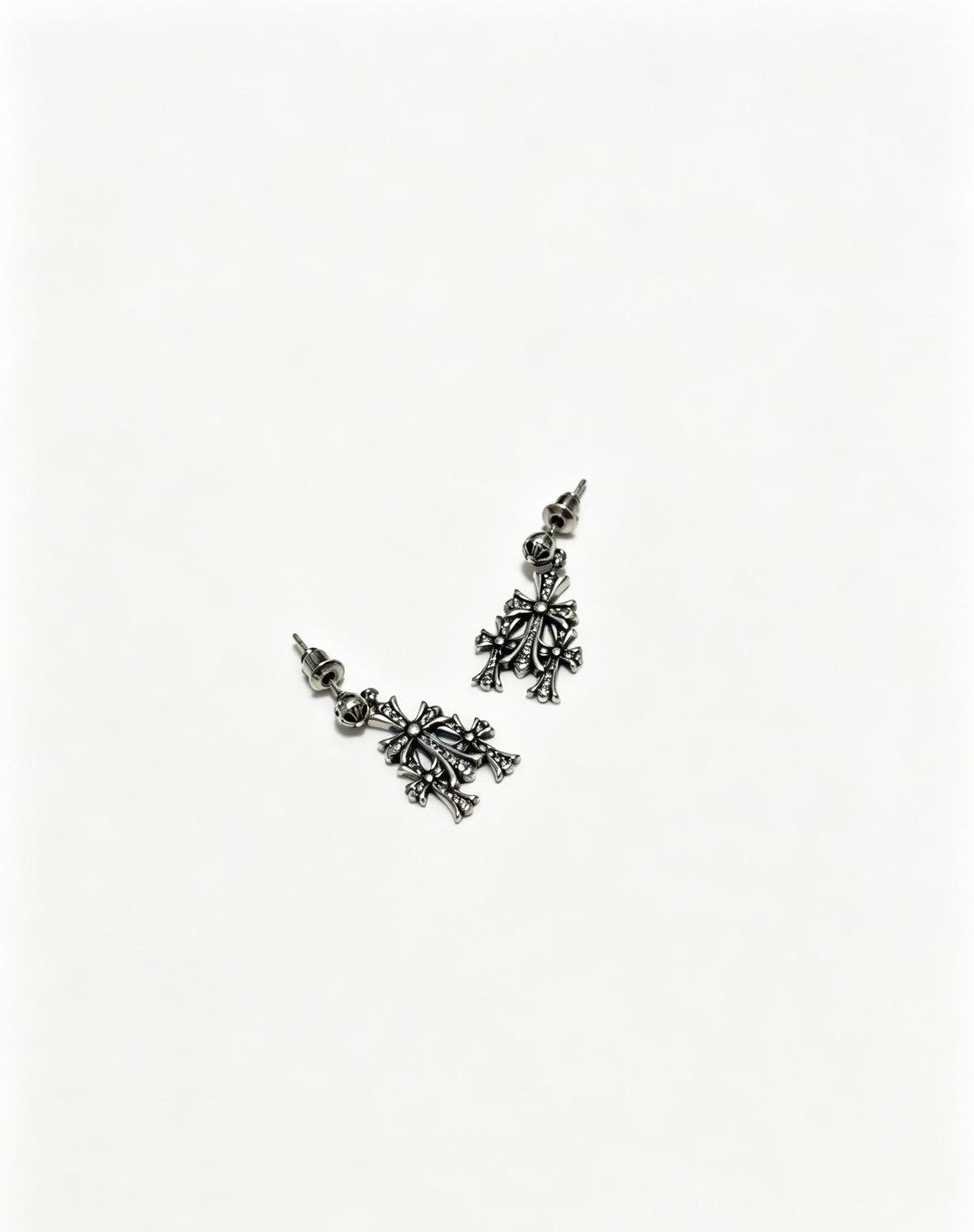 Chrome Hearts Curved Leaf Cluster Earrings - album image 1