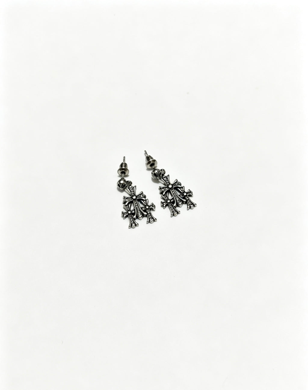 Chrome Hearts Curved Leaf Cluster Earrings - album image 2