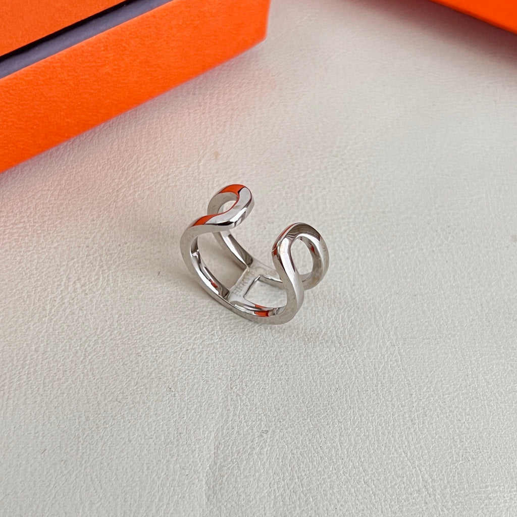 Hermès Silver-Tone Round H Disc Stud Earrings - album image 5