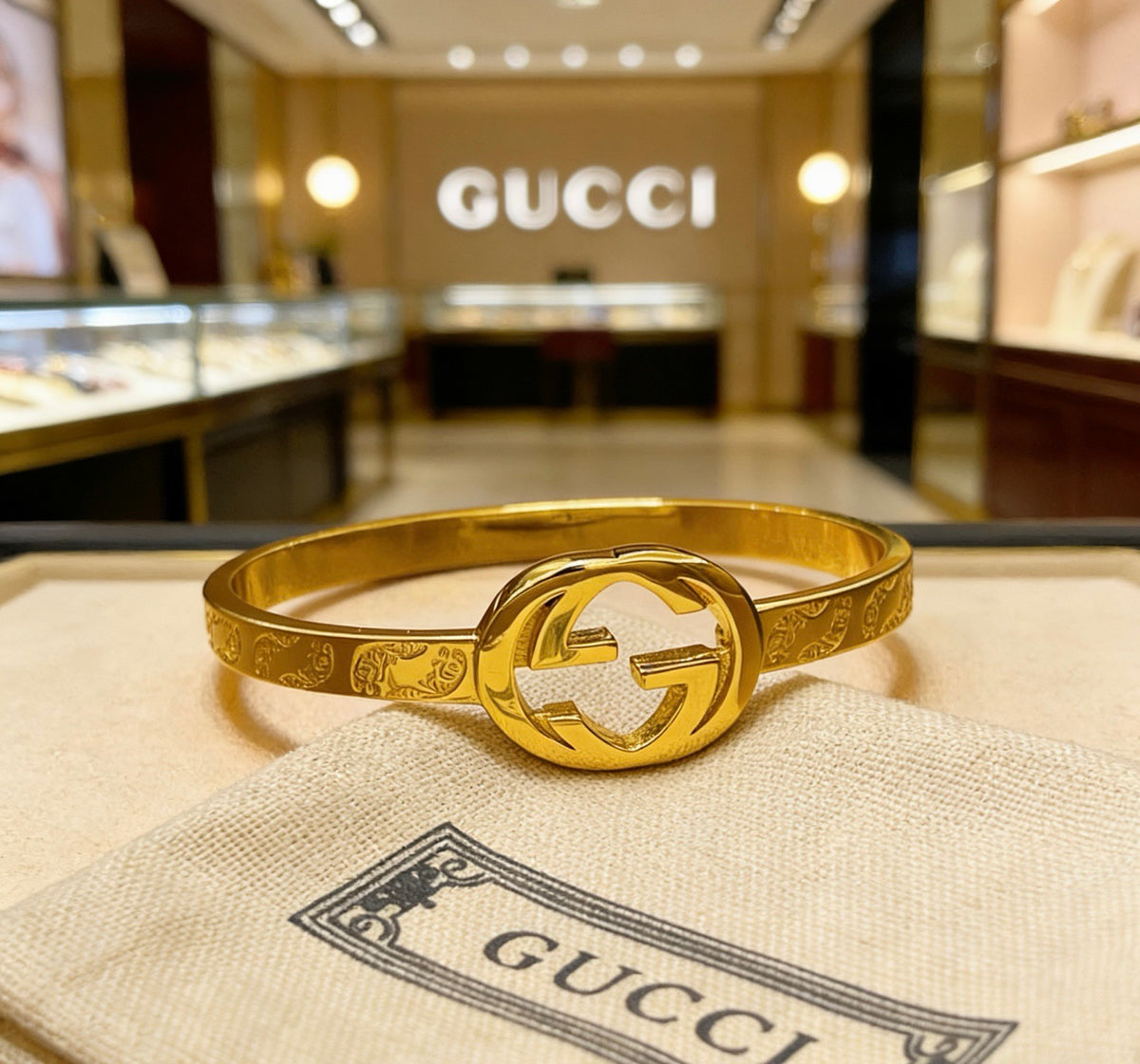 Gucci Anger Forest Interlocking G Antiqued Bangle - album image 4