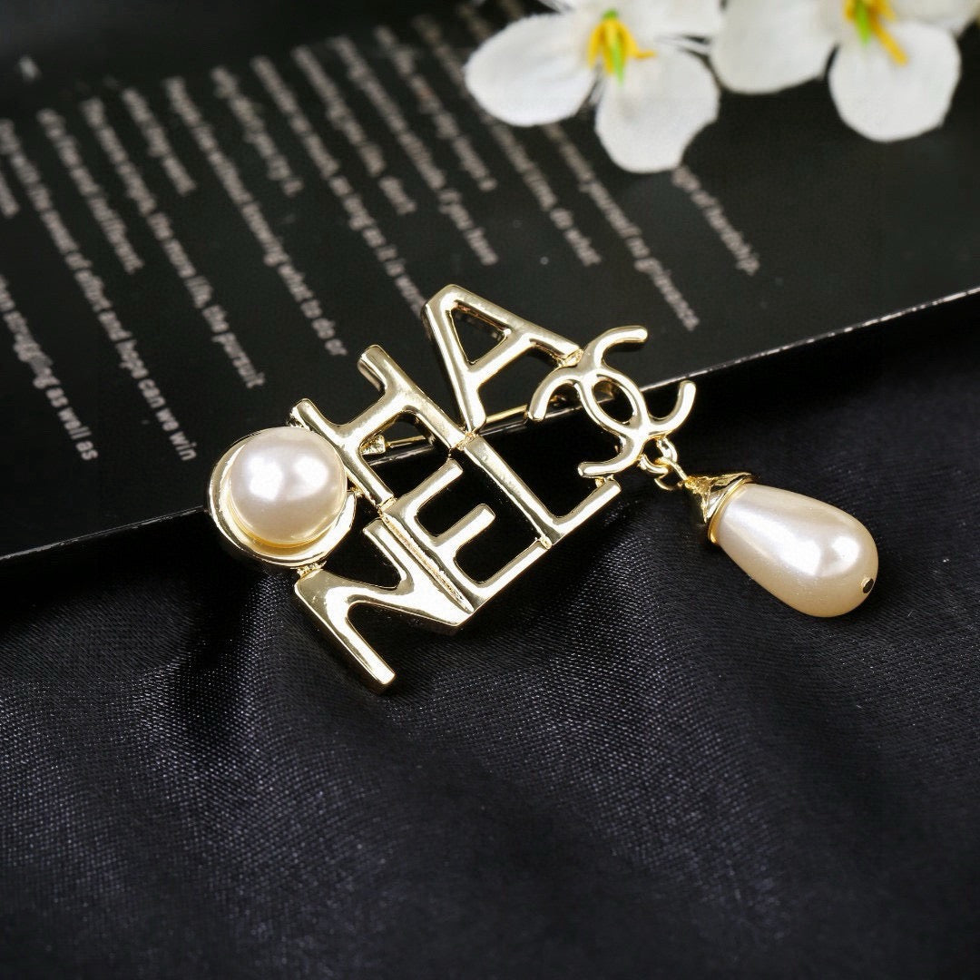 Chanel Pearl Brooch - album image 5