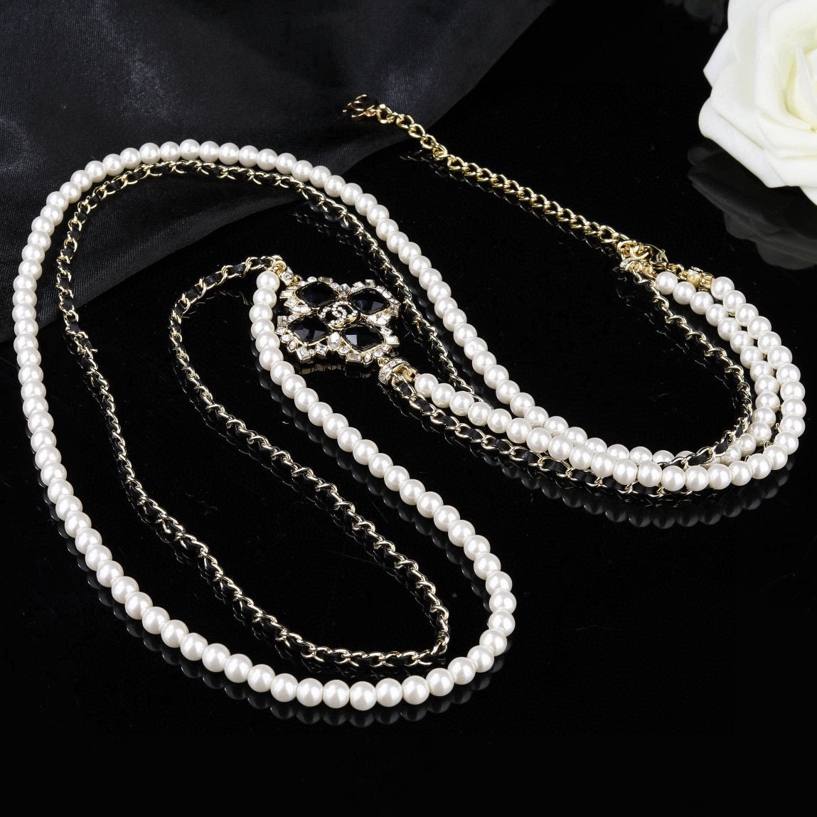 Chanel Pearl Necklace - album image 4