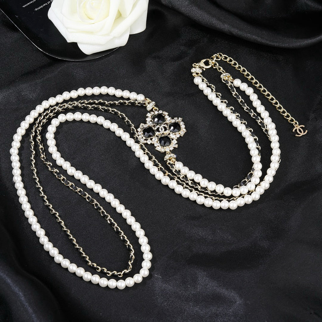 Chanel Pearl Necklace - album image 2