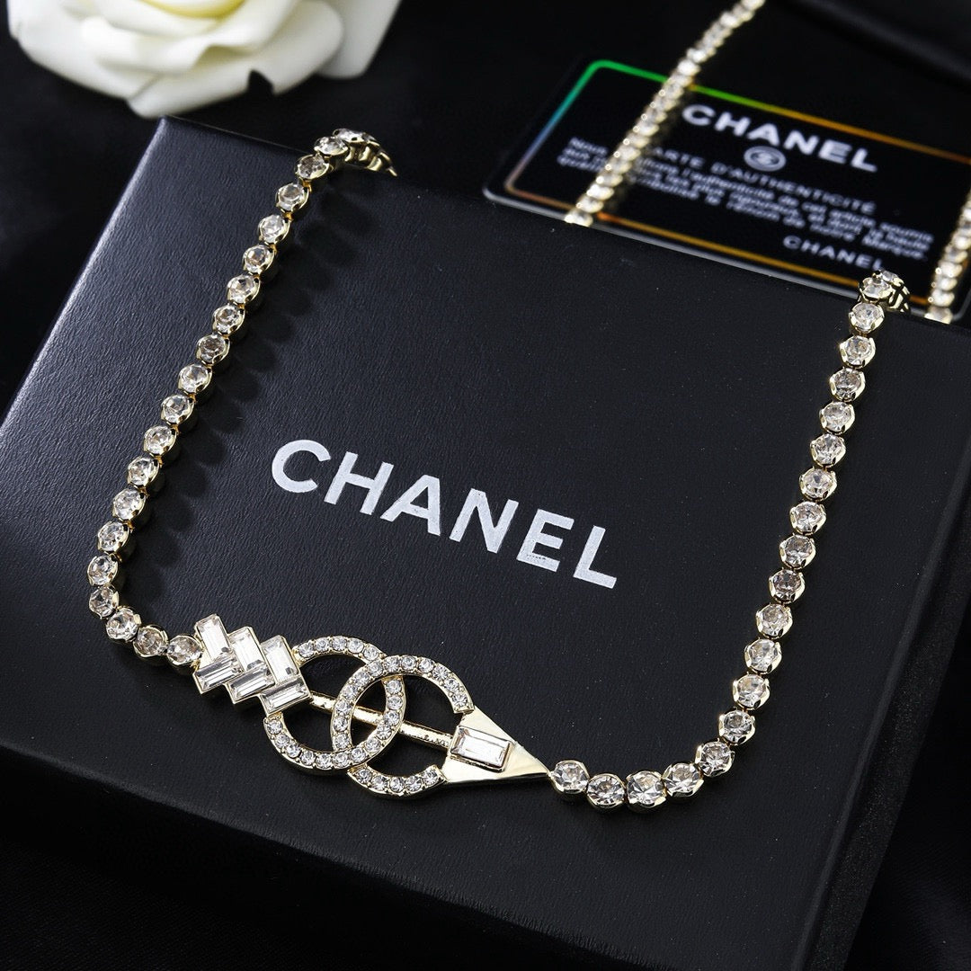 Chanel Gold-Tone Pearl CC Chain Belt - album image 6