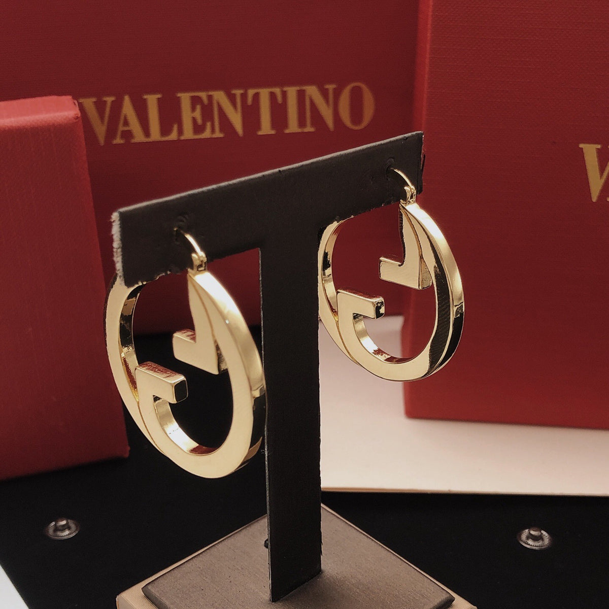Gucci Circular Polished Earrings - album image 8