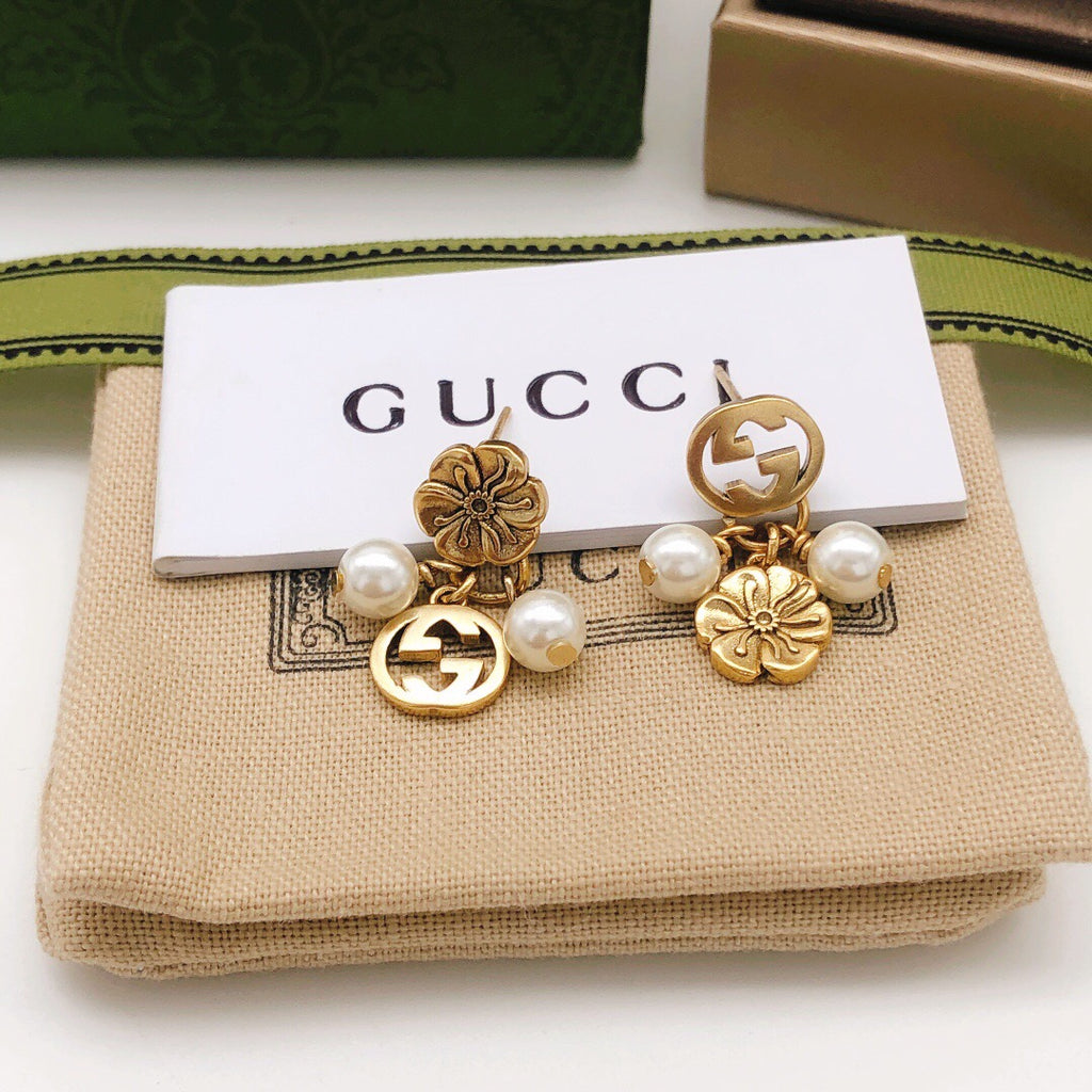 Gucci Interlocking G Pearl Earrings - album image 4