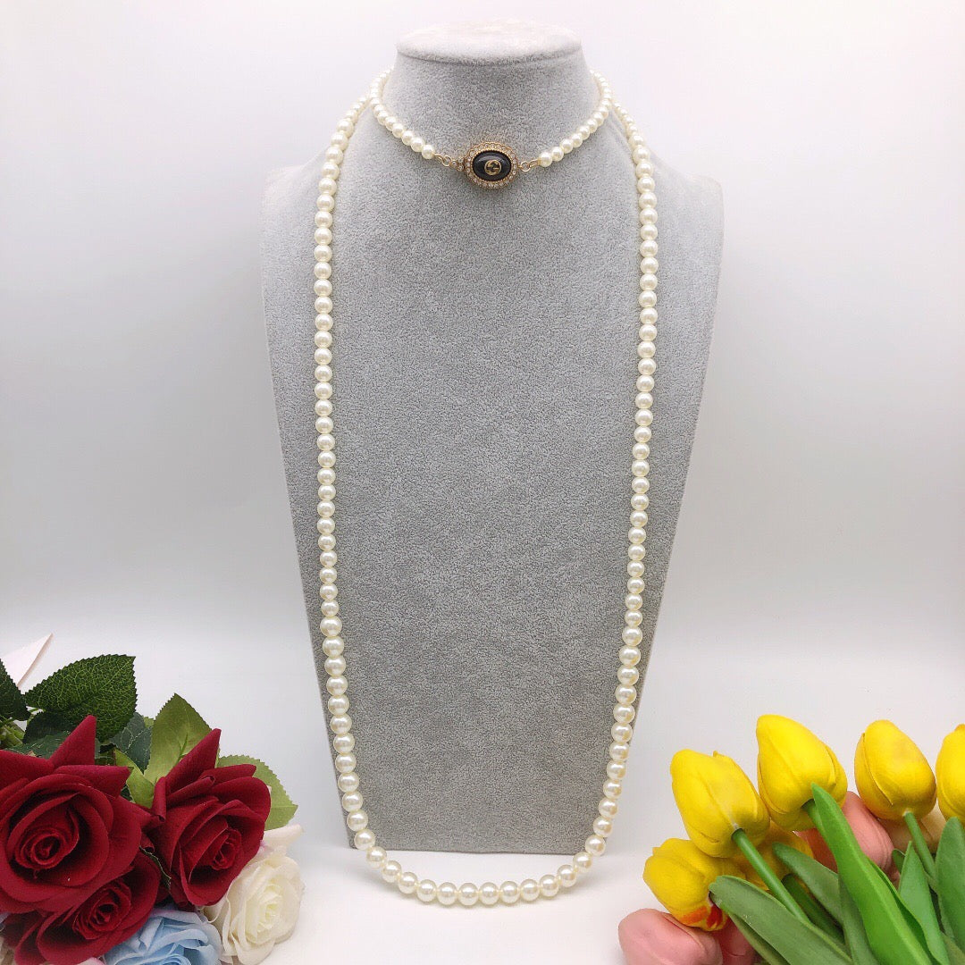 Gucci Pearl Necklace - album image 2