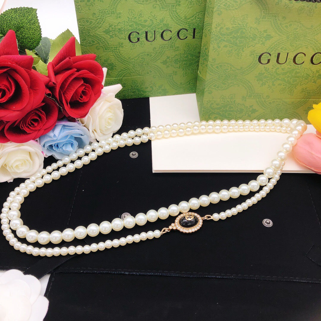 Gucci Pearl Necklace - album image 4