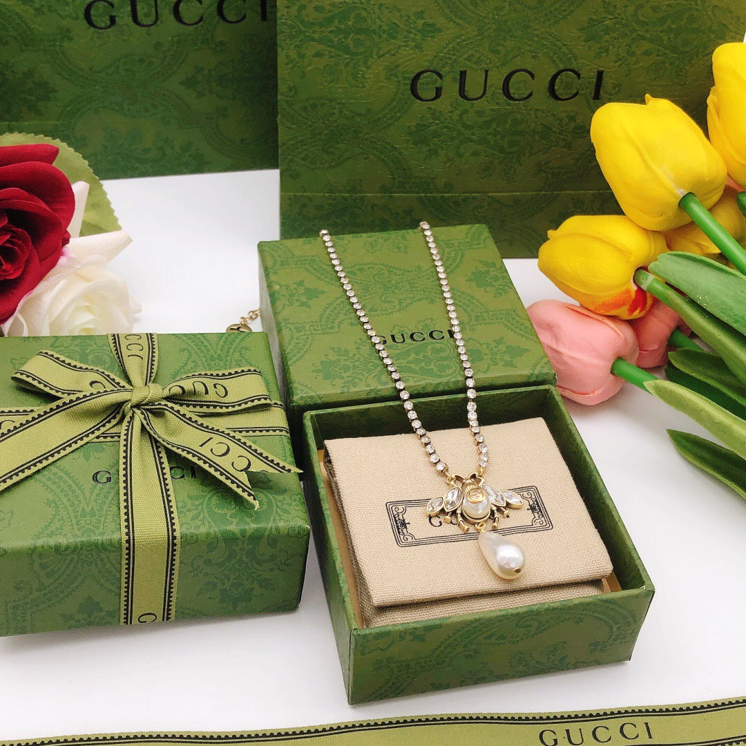 Gucci Bee Necklace - album image 6