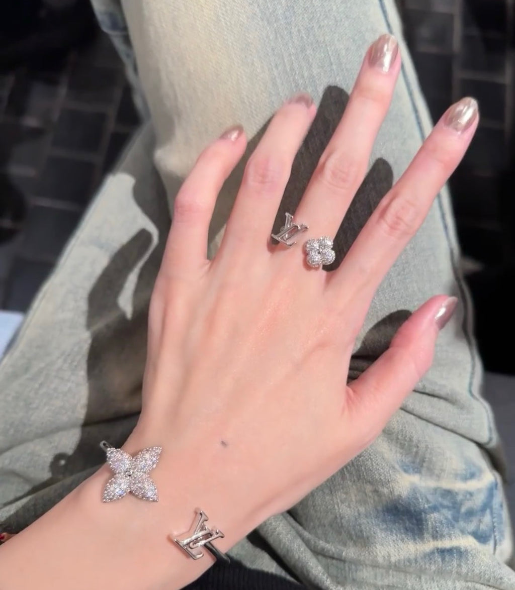 Louis Vuitton Clover LV Letter Bangle - album image 8