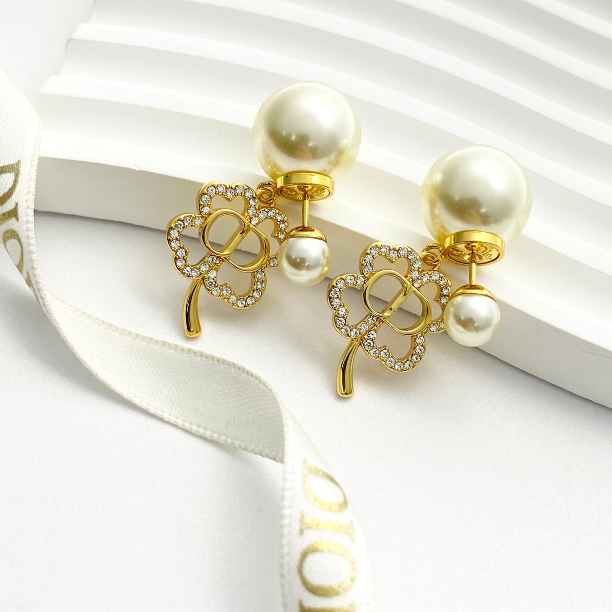 Dior Looped Ribbon Pearl-Look Earrings - product image 7