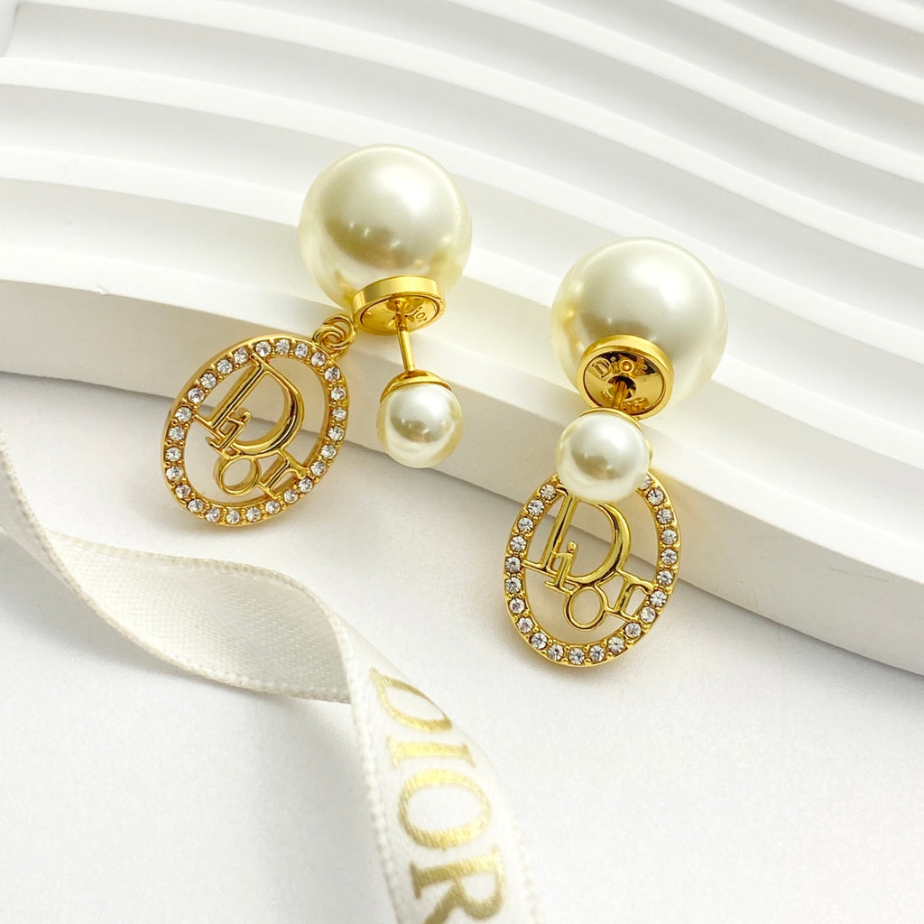 Dior Oval Charm Tribales Earrings - product image 7