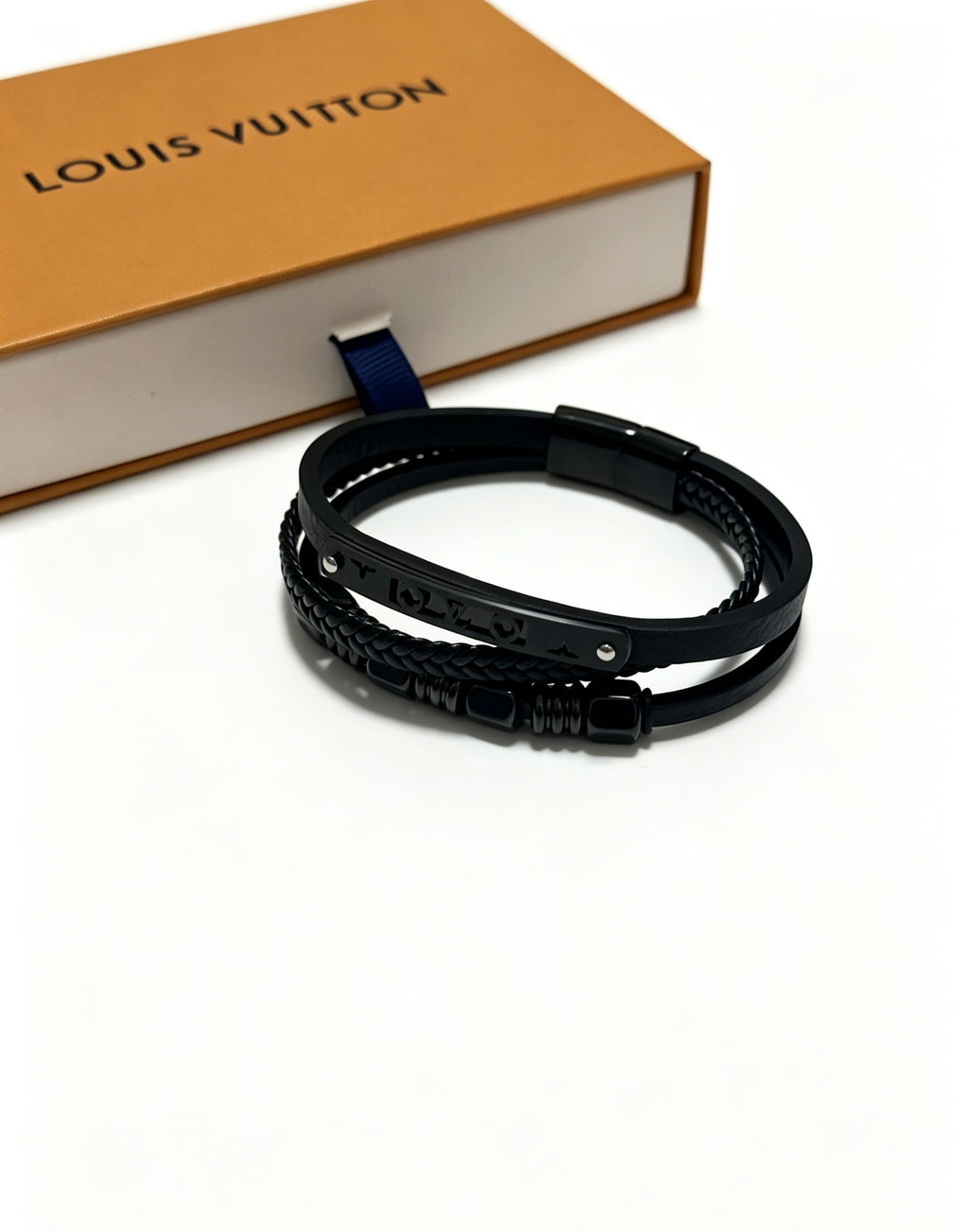 Louis Vuitton Blue Antiqued Leather Chain Bracelet - album image 3