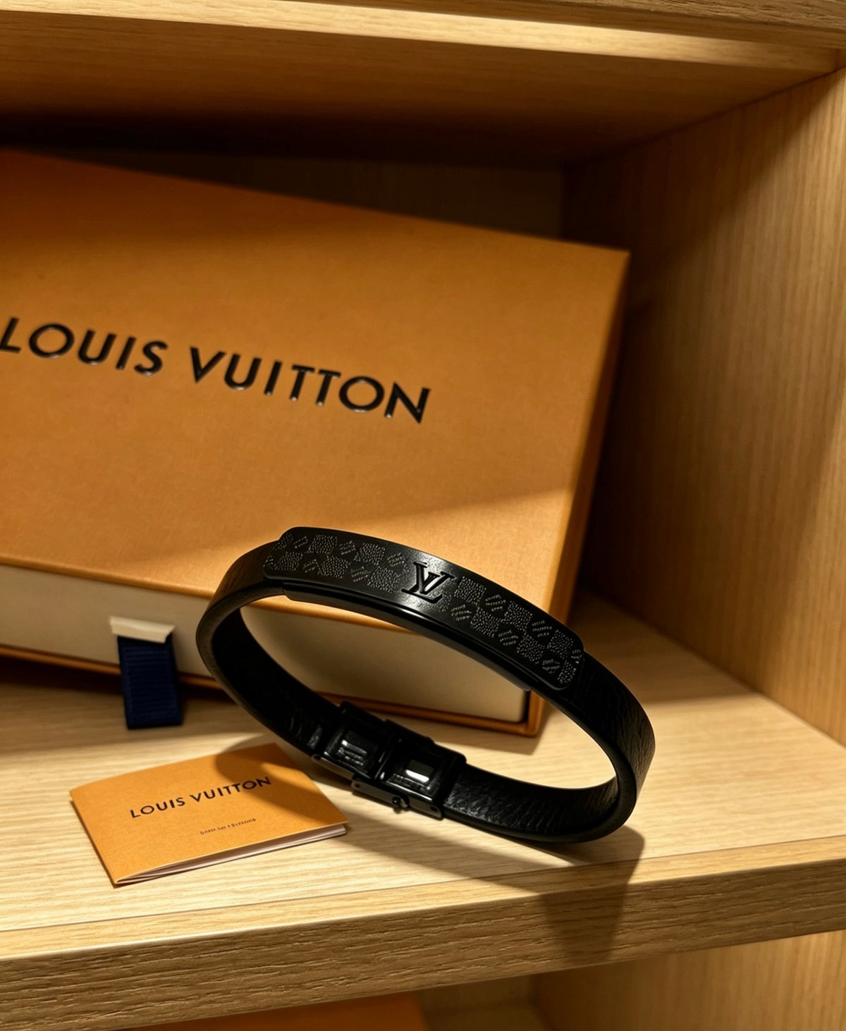Louis Vuitton Blue Antiqued Leather Chain Bracelet - album image 8