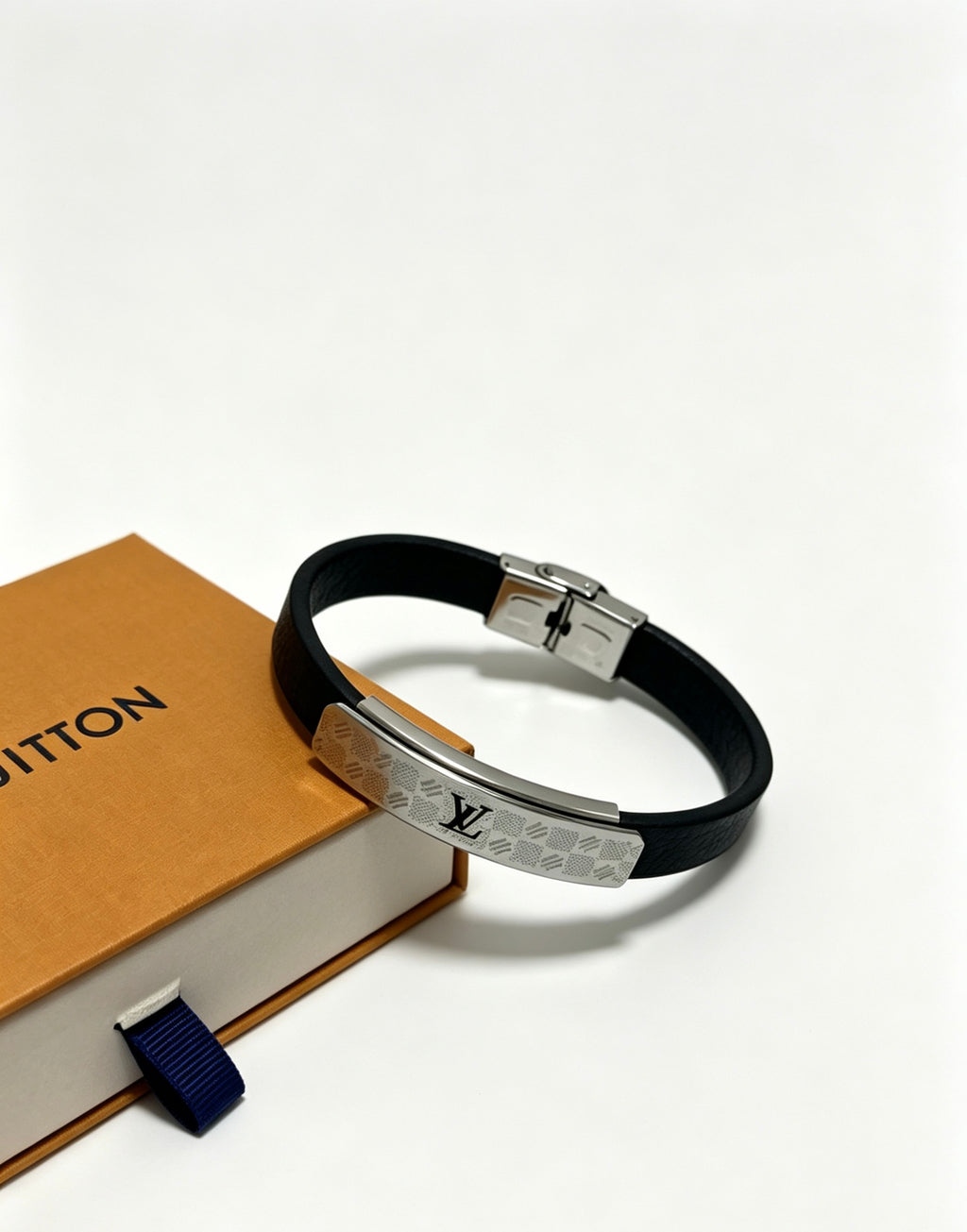 Louis Vuitton Blue Antiqued Leather Chain Bracelet - album image 3