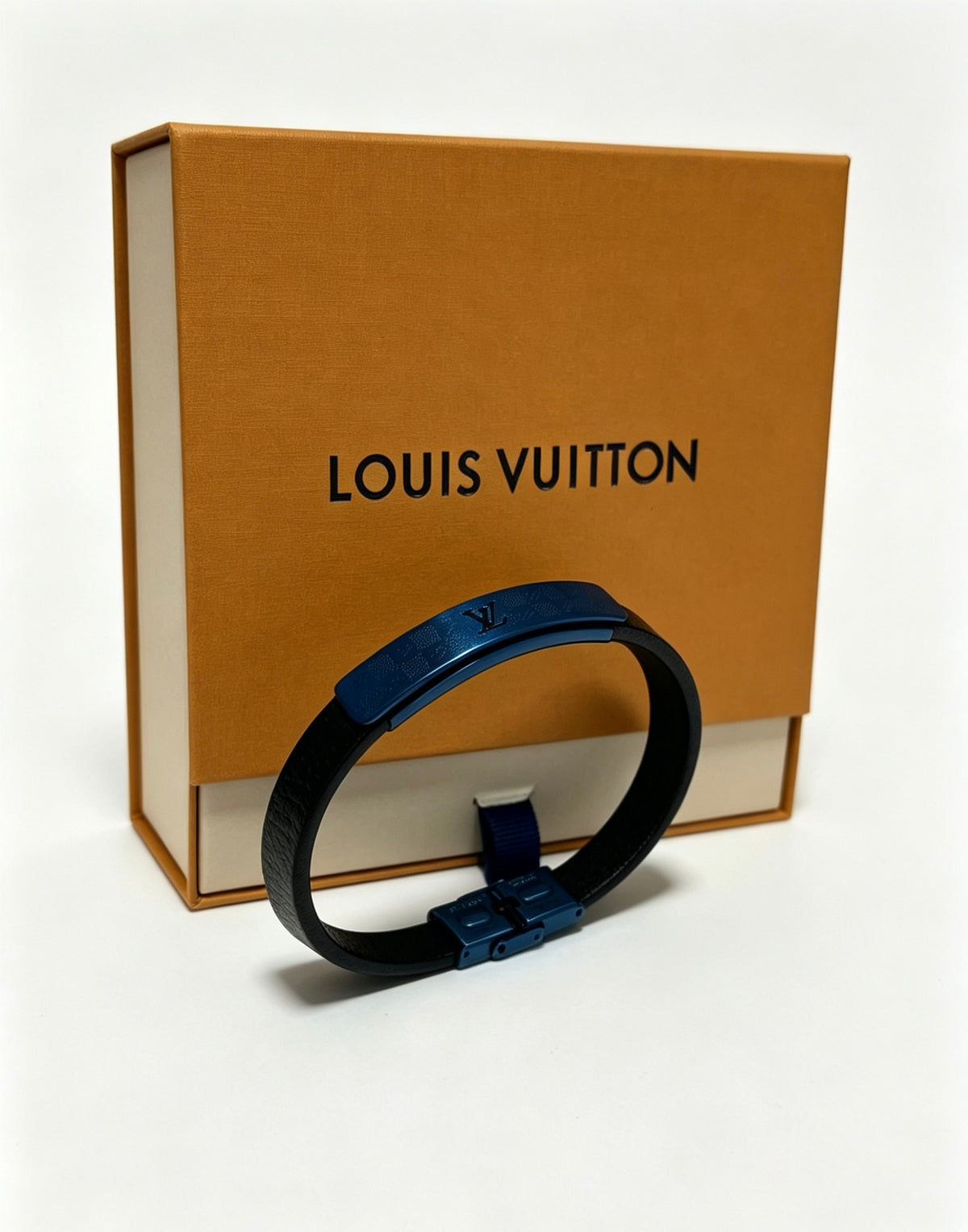 Louis Vuitton Blue Antiqued Leather Chain Bracelet - album image 6