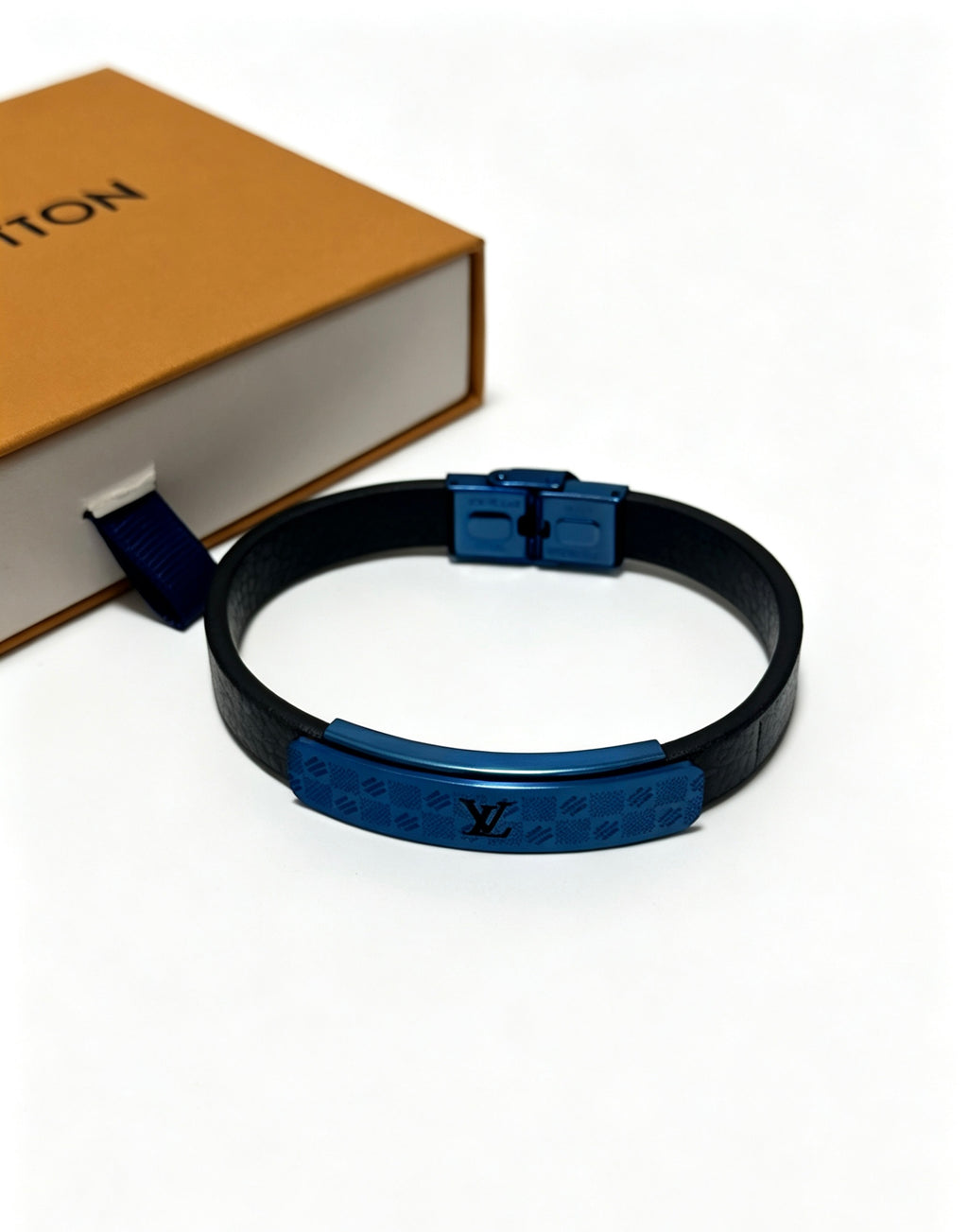 Louis Vuitton Blue Antiqued Leather Chain Bracelet - album image 1