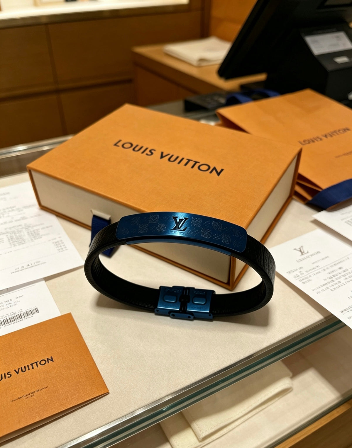 Louis Vuitton Blue Antiqued Leather Chain Bracelet - album image 9