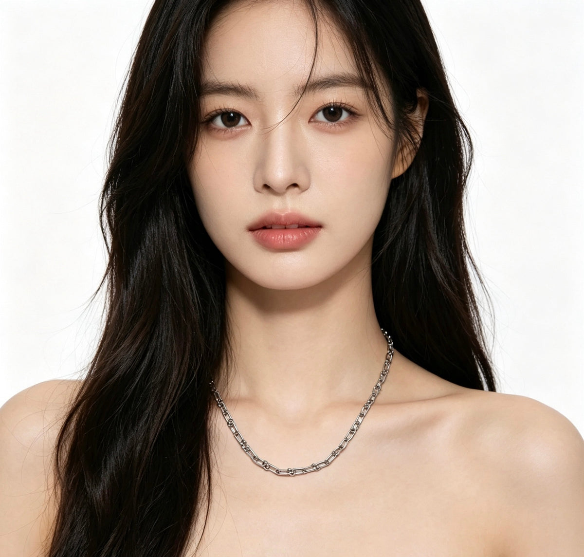 Louis Vuitton Silver-Tone Rectangular Link Chain Necklace - album image 8