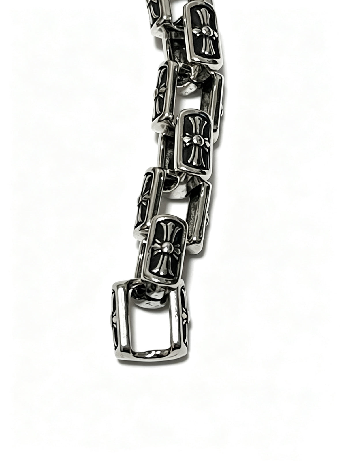 Chrome Hearts Dark Oval Link Wrist Bracelet - album image 3