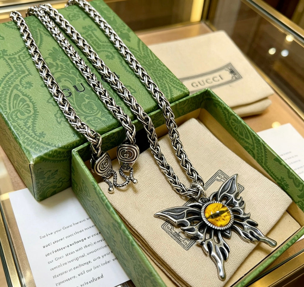 Gucci Anger Forest Interlocking G Antiqued Chain Necklace - album image 5