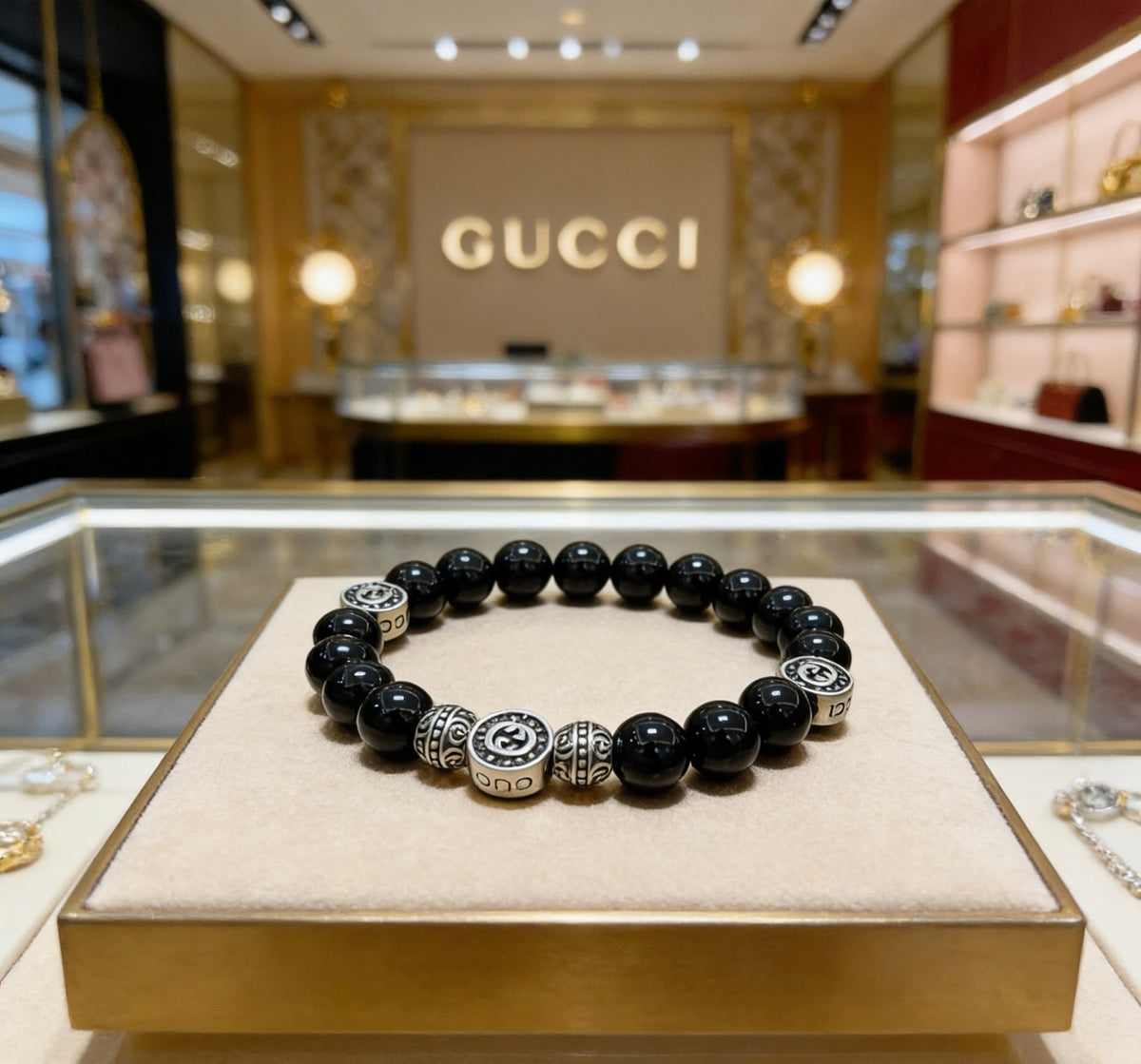 Gucci Anger Forest Interlocking G Black Agate Agate Antiqued Bracelet - album image 1
