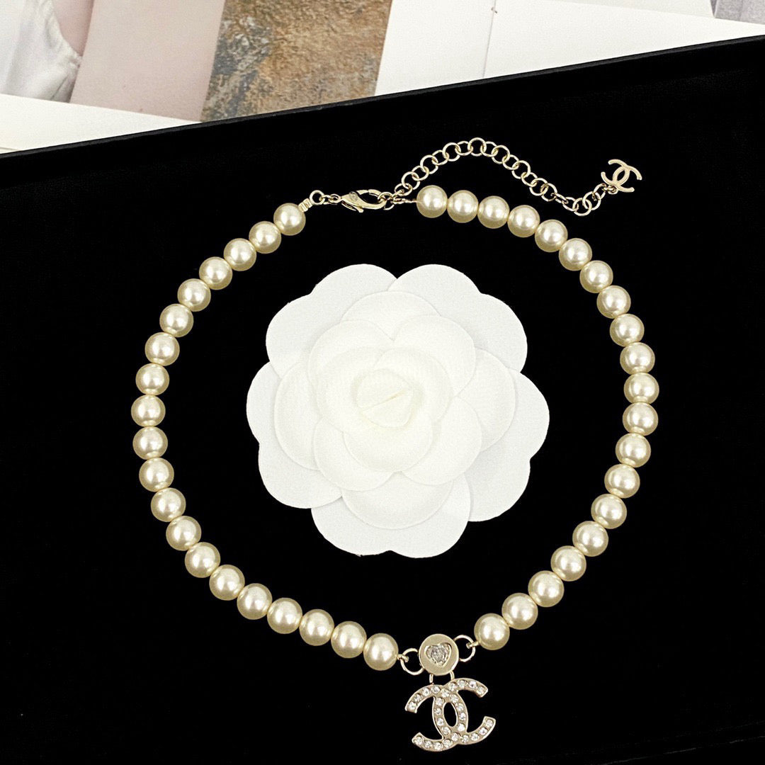 Chanel Pearl Circular Necklace - album image 1