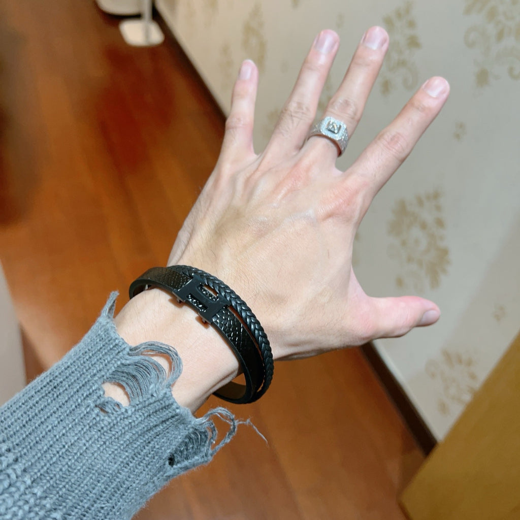 Hermès Black Leather Double-Wrap H Bracelet - album image 7