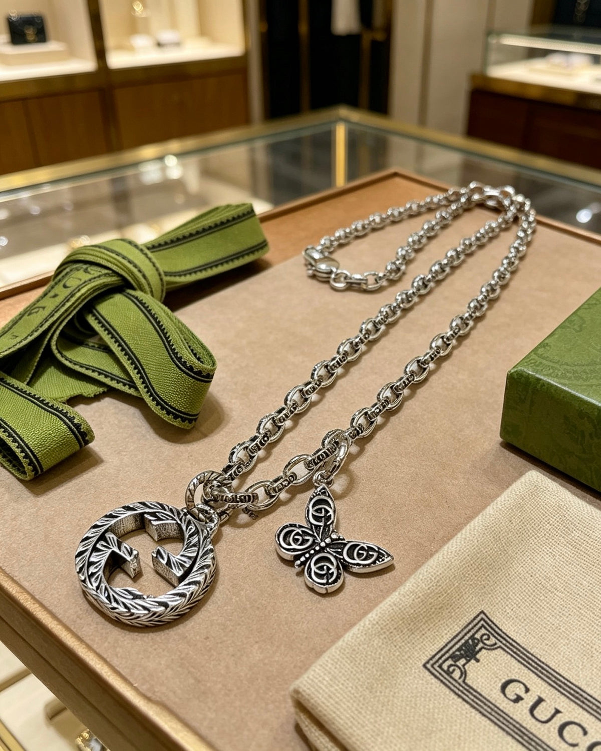 Gucci Anger Forest Interlocking G Antiqued Chain Necklace - album image 1
