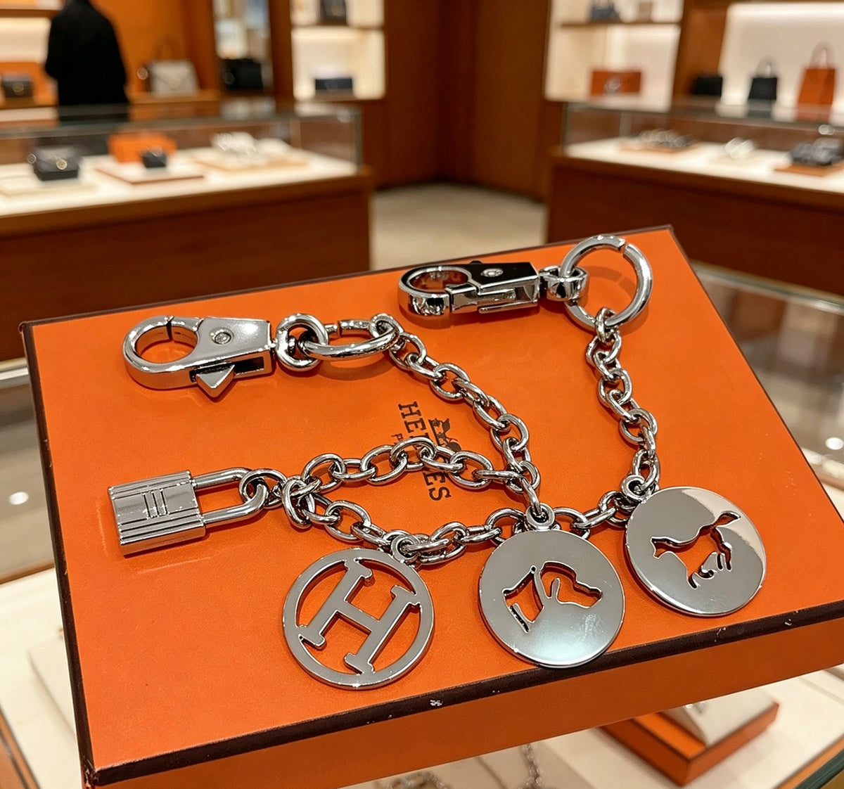 Hermès Silver-Tone H Disc Station Bracelet - album image 4