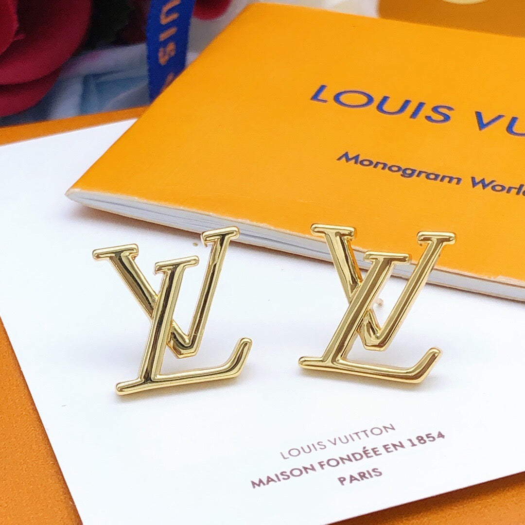 Louis Vuitton LV Letter Polished Earrings - album image 5