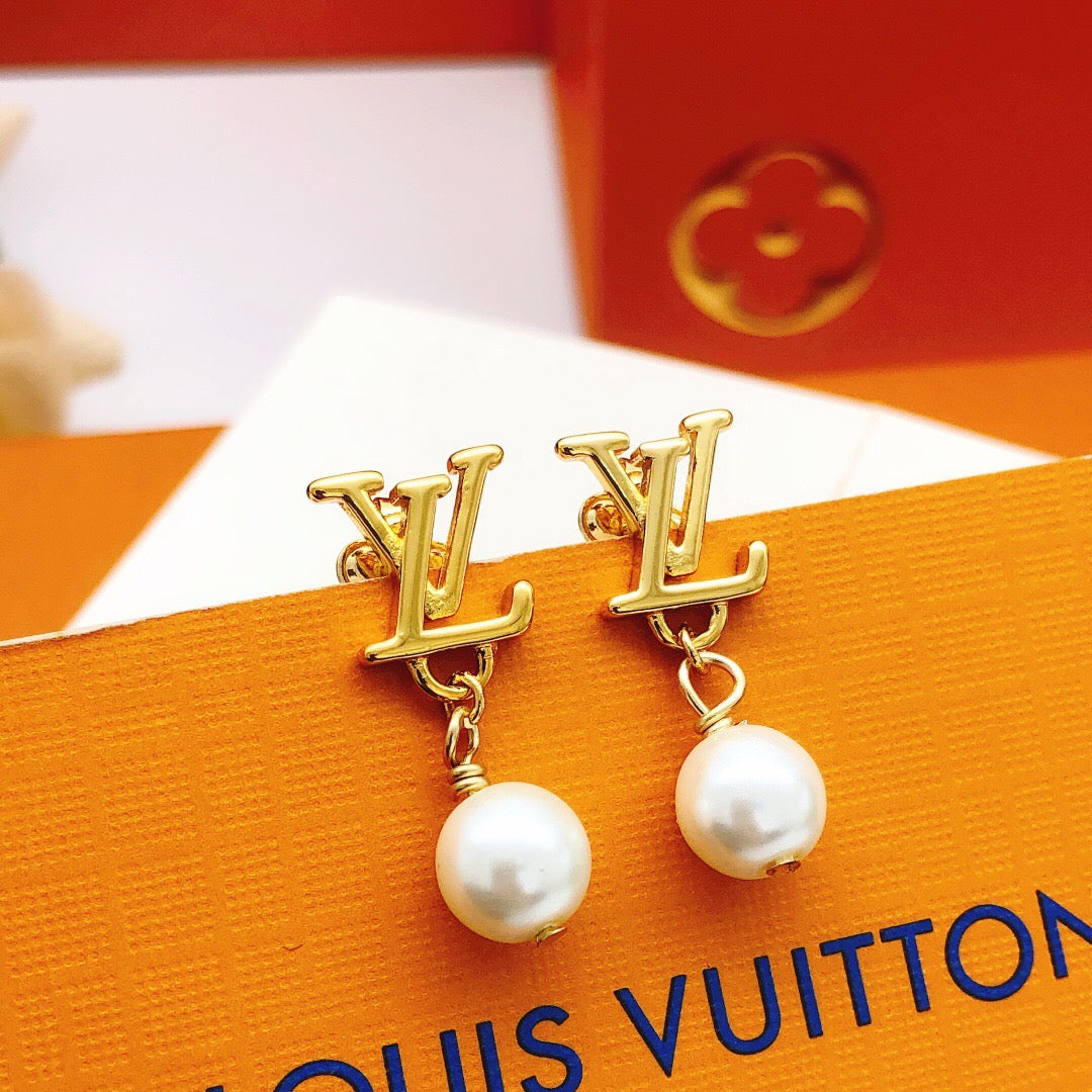 Louis Vuitton Pearl Earrings - album image 1