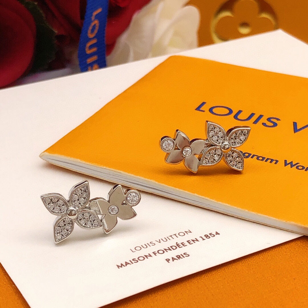 Louis Vuitton Star Monogram Crystal Accent Earrings - album image 6