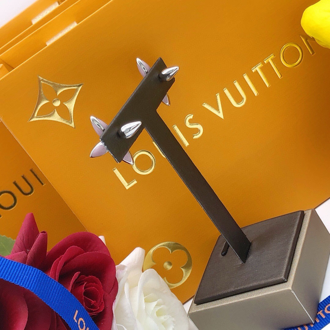 Louis Vuitton Monogram Earrings - album image 7