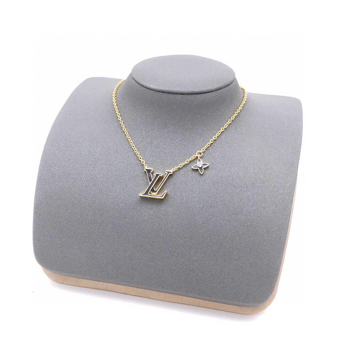 Louis Vuitton Black Necklace - album image 8