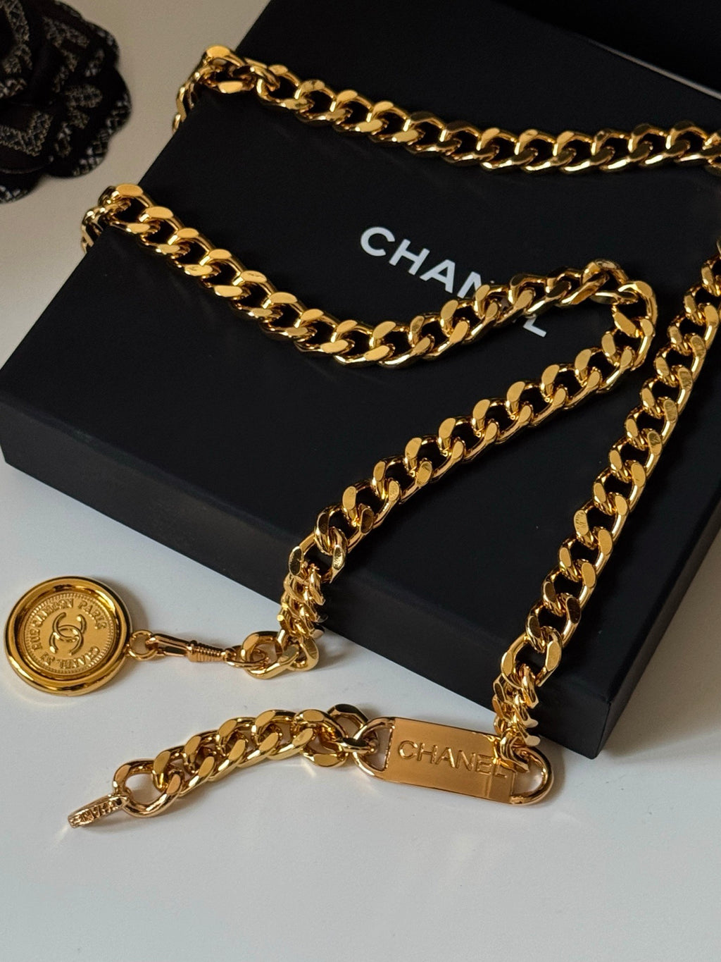 Chanel Gold-Tone Medallion Chain Belt - album image 9